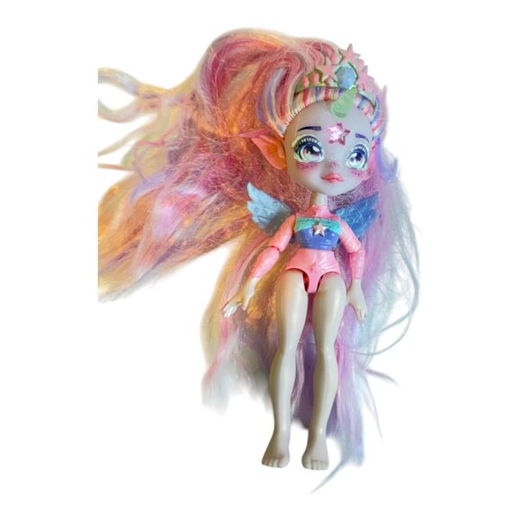 Magic Mixies Pixlings Unicorn Doll With Rainbow Hair & Mystical Wings - Picture 2 of 7